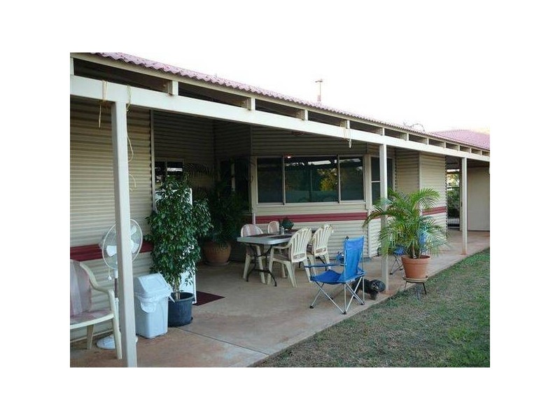 11 Comrie Court, Karratha WA 6714
