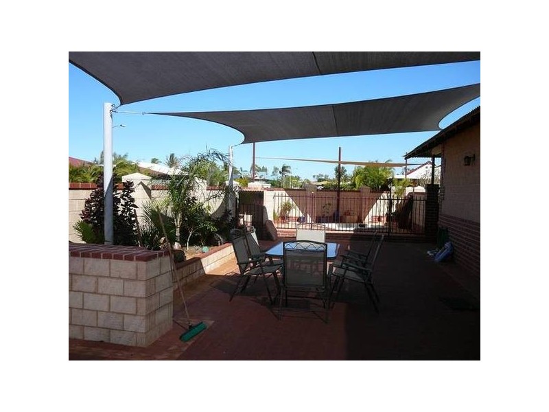 Mcwhirter Way, Baynton WA 6714