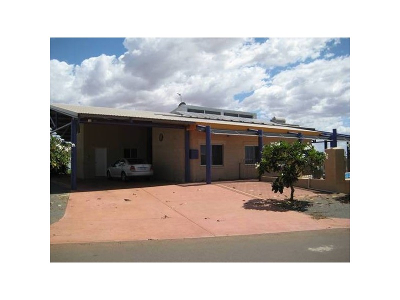 8 Baynton Drive, Karratha WA 6714