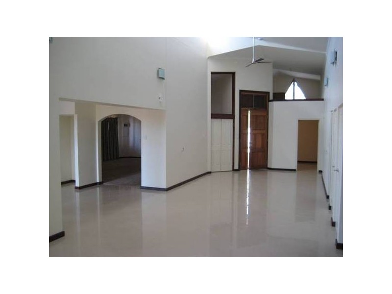 8 Baynton Drive, Karratha WA 6714