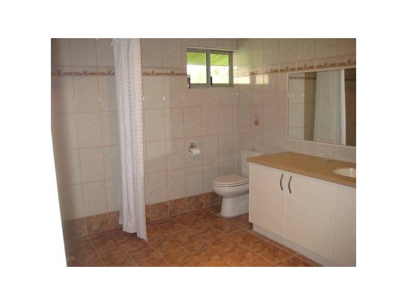 8 Baynton Drive, Karratha WA 6714