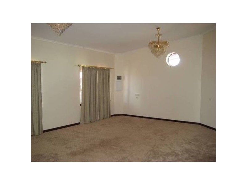 8 Baynton Drive, Karratha WA 6714