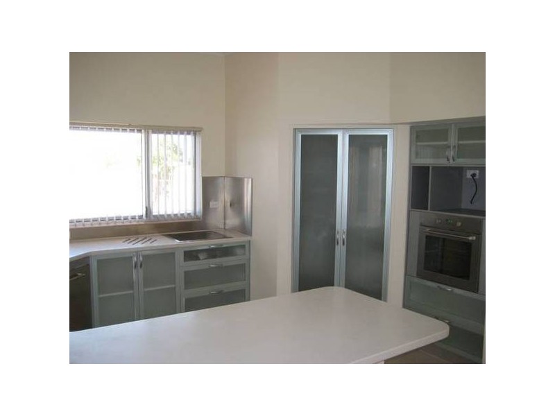 8 Baynton Drive, Karratha WA 6714