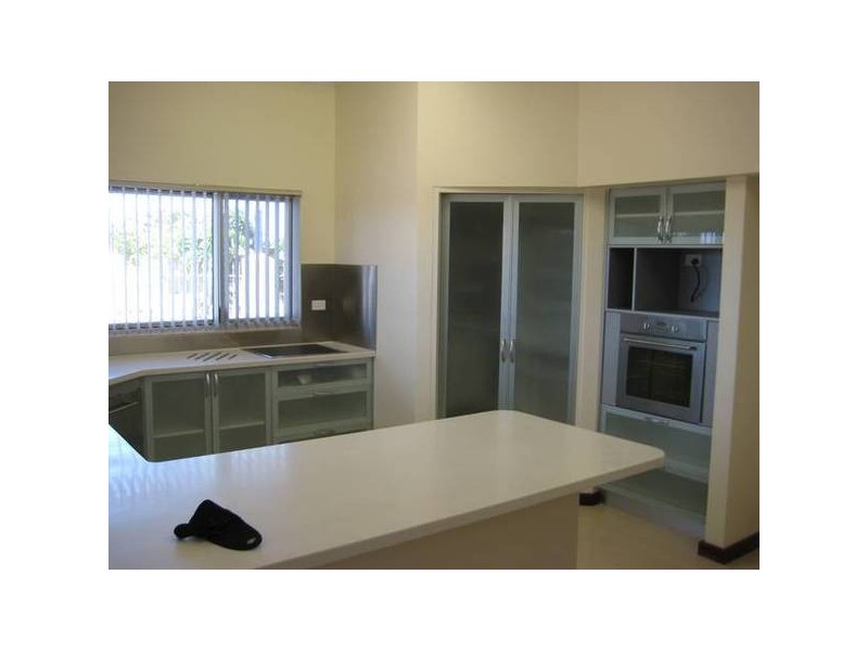 8 Baynton Drive, Karratha WA 6714