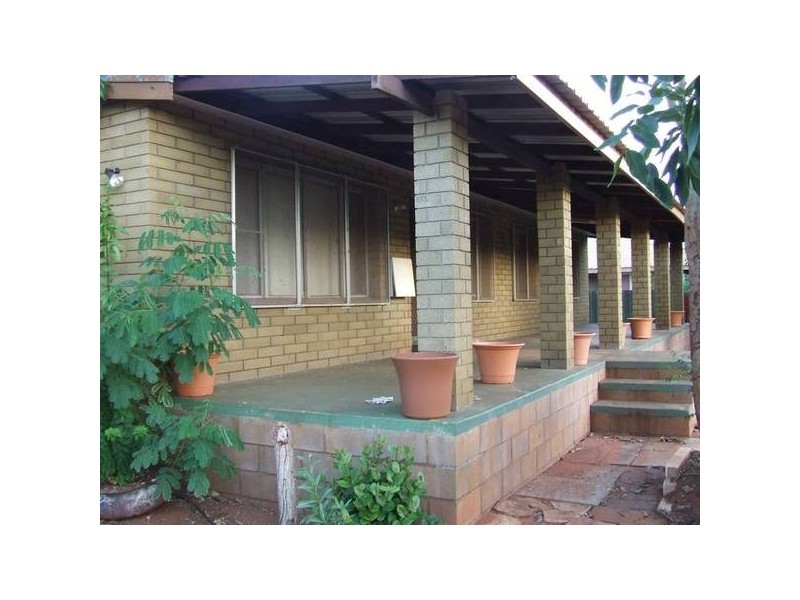 8 Lockyer Way, Roebourne WA 6718