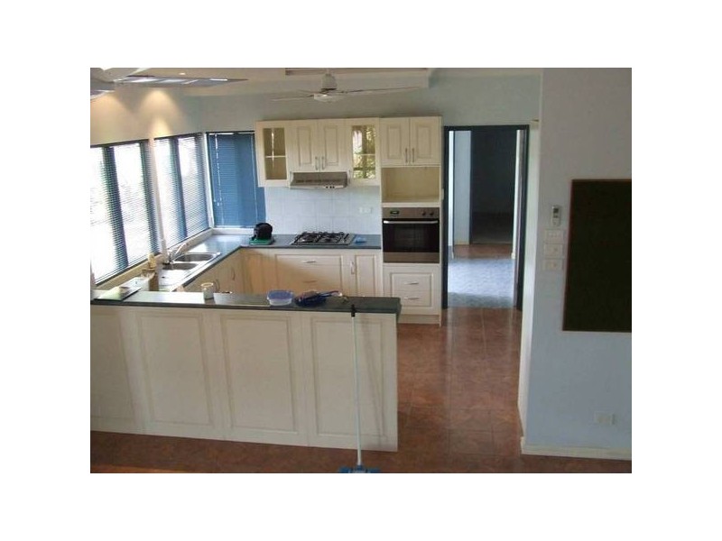 17 Simpson Street, Karratha WA 6714