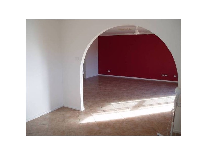 a/9 Peirl Way, Karratha WA 6714