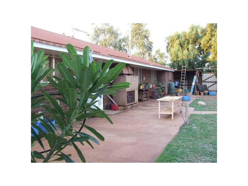 320 Patterson Crescent, Dampier WA 6713