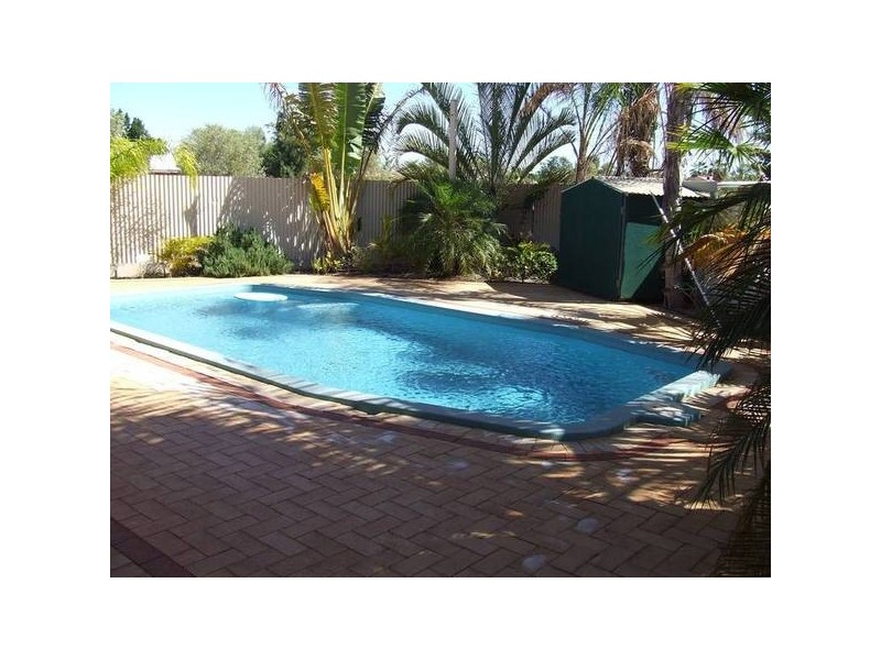 11 Comrie Court, Karratha WA 6714