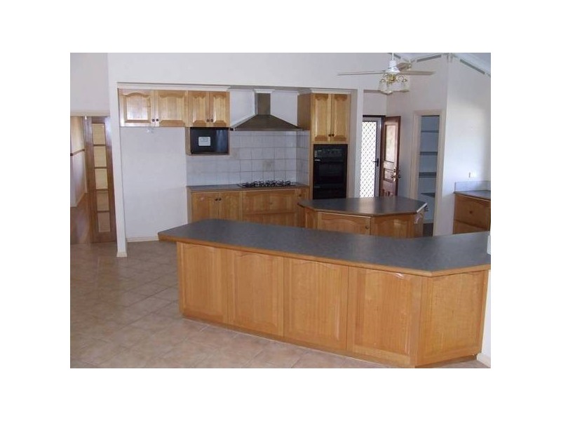 11 Comrie Court, Karratha WA 6714