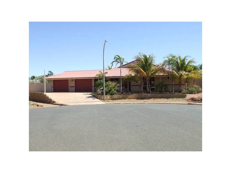 11 Comrie Court, Karratha WA 6714