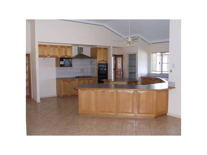 11 Comrie Court, Karratha WA 6714