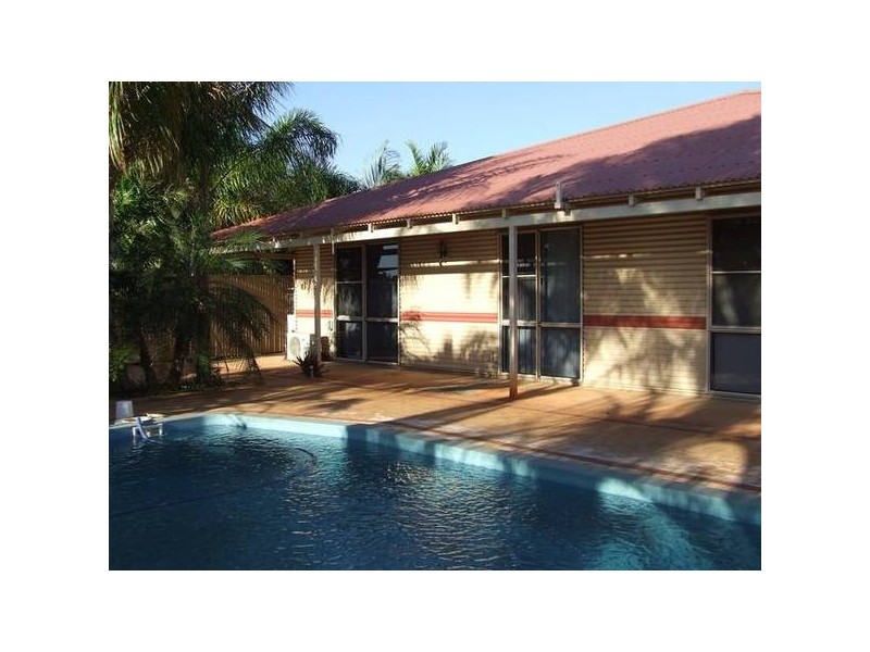 11 Comrie Court, Karratha WA 6714