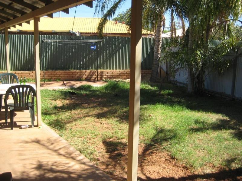 8D Wedge Place, Karratha WA 6714