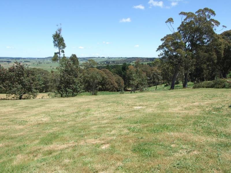 5 Links Close, Oberon NSW 2787