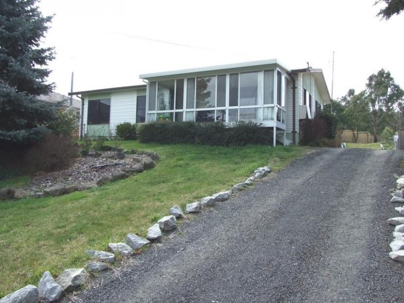 32 Duckmaloi Road, Oberon NSW 2787