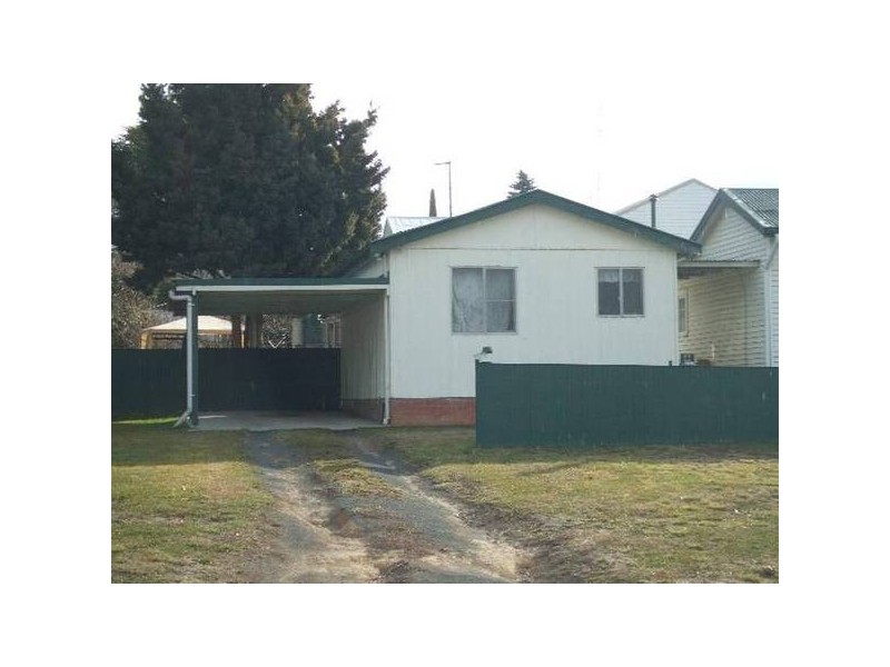 12 Dart Street, Oberon NSW 2787