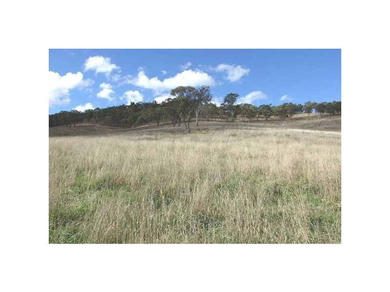 35 Honeysuckls Fall Road, Tarana NSW 2787