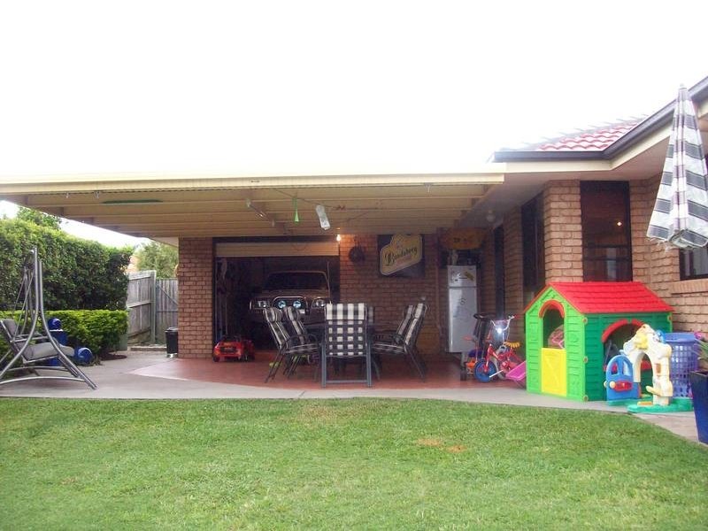 Sandstone Point QLD 4511