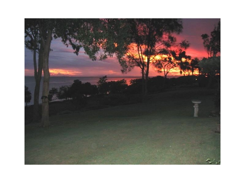 Sandstone Point QLD 4511