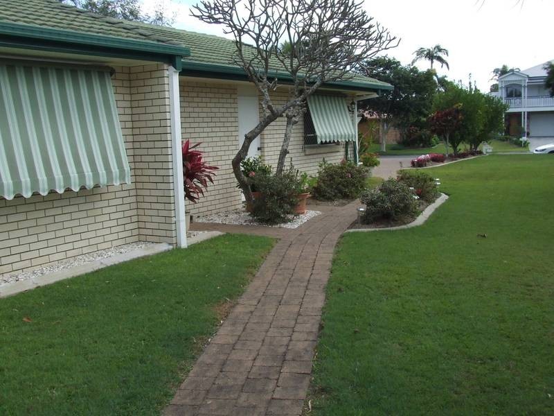 Sandstone Point QLD 4511