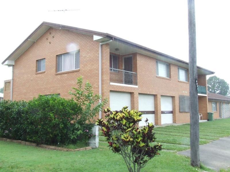 1/11 Hall Avenue, Bongaree QLD 4507