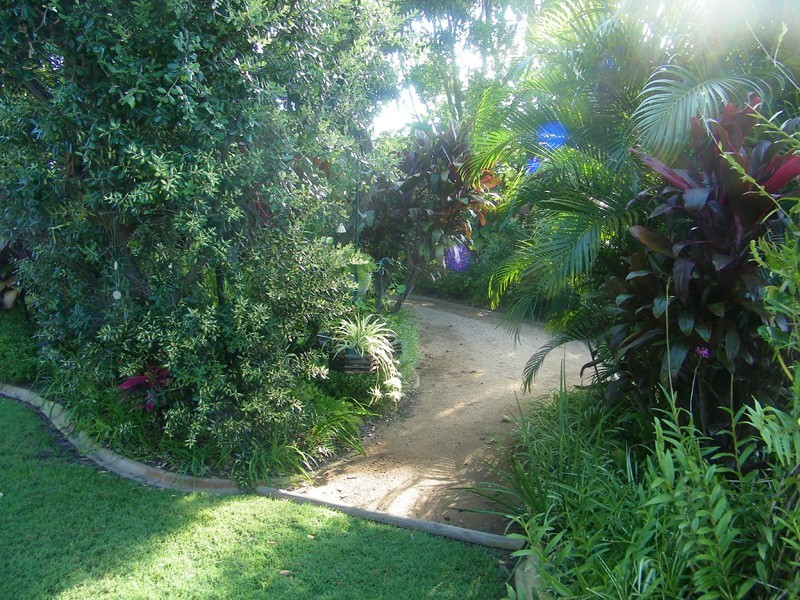 16 Hoya Crescent, Bribie Island QLD 4507