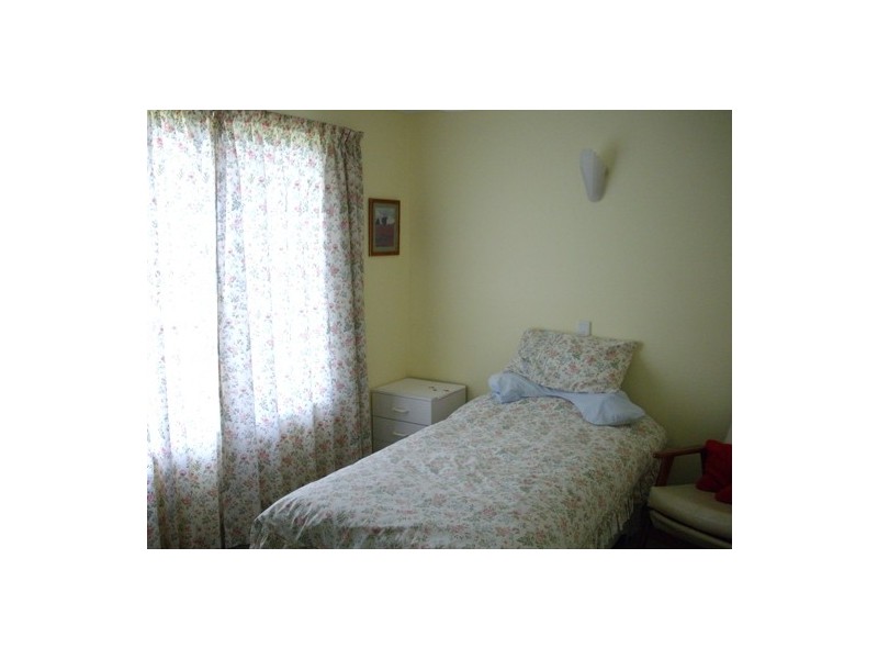 1/6 Carbine Street, Bribie Island QLD 4507