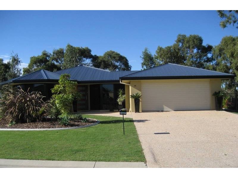 16 Newport Court, Sandstone Point QLD 4511