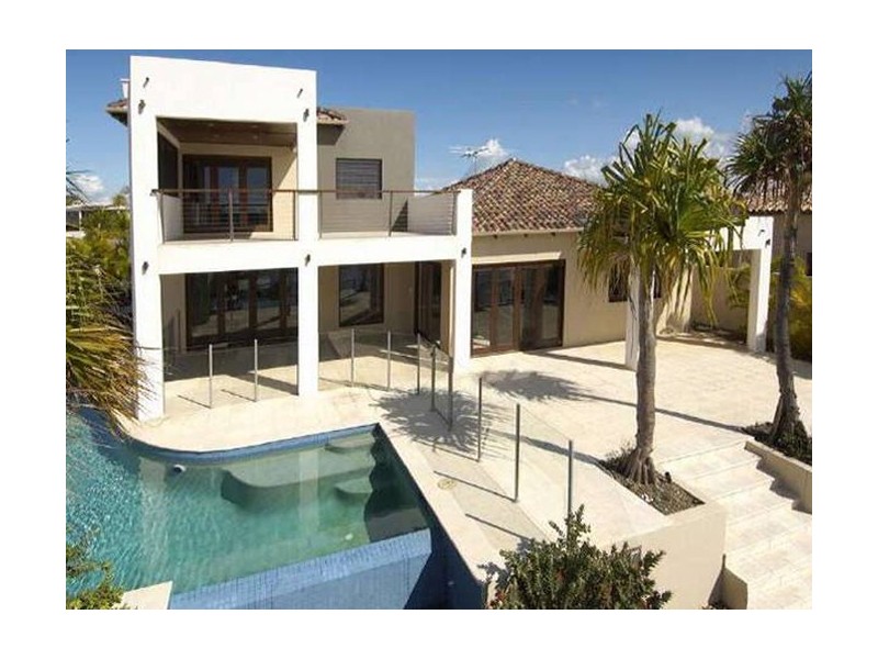 4 The Promontory, Bribie Island QLD 4507