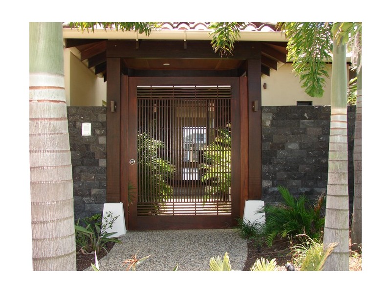 4 The Promontory, Bribie Island QLD 4507