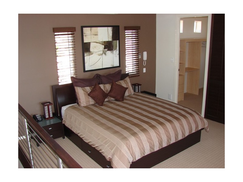 4 The Promontory, Bribie Island QLD 4507