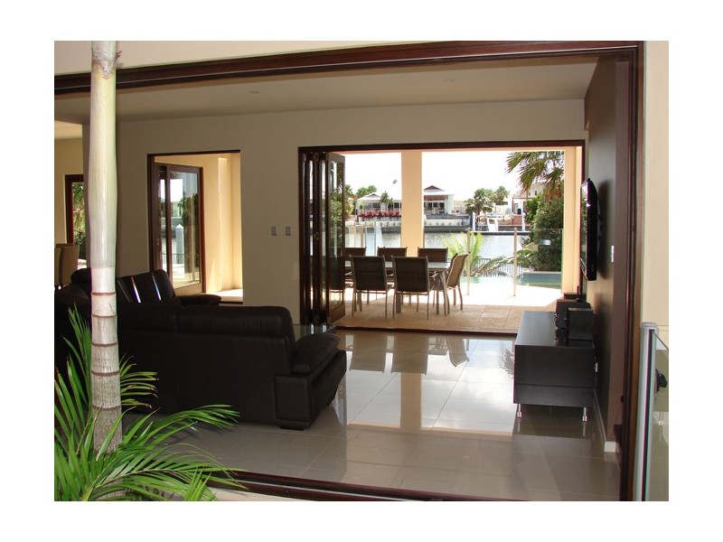 4 The Promontory, Bribie Island QLD 4507