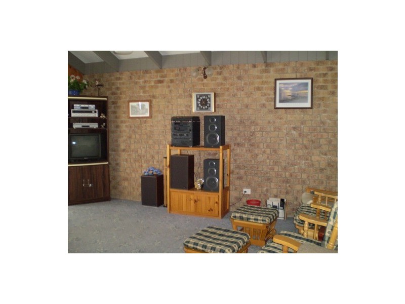 23 Azalea Street, Bribie Island QLD 4507