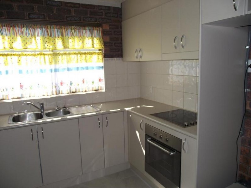 3/7 Hall Avenue, Bongaree QLD 4507