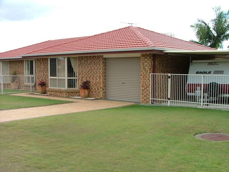 Sandstone Point QLD 4511