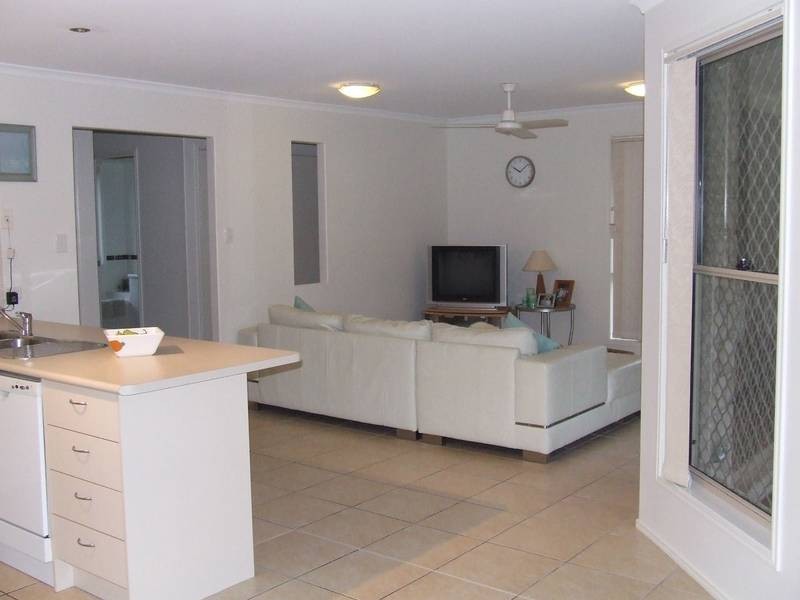 Sandstone Point QLD 4511