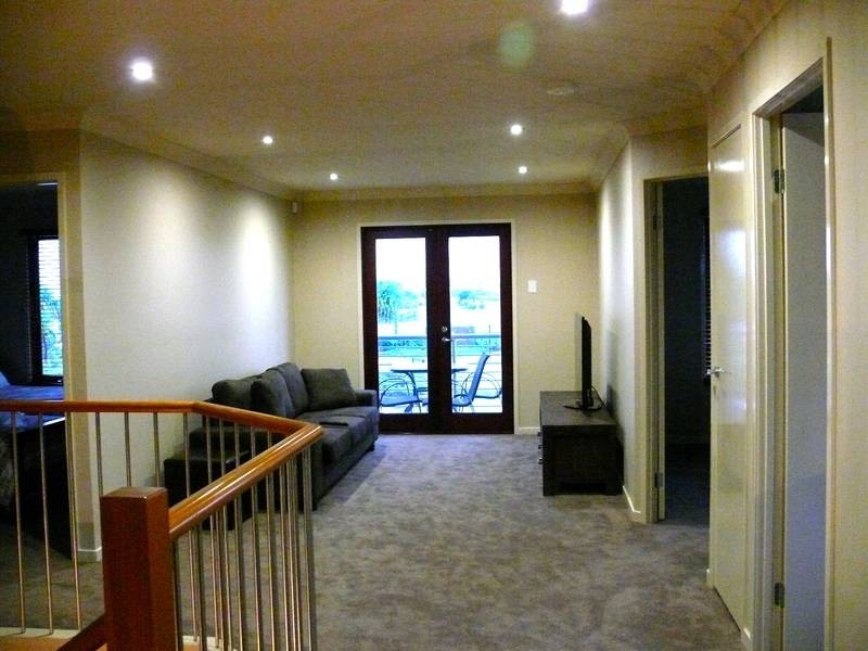 186 Marina Boulevarde, Bribie Island QLD 4507