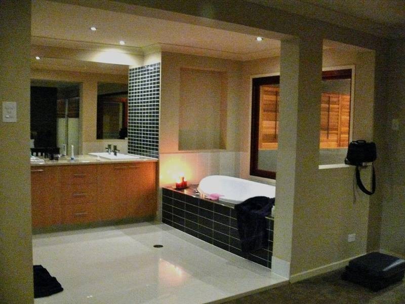 186 Marina Boulevarde, Bribie Island QLD 4507