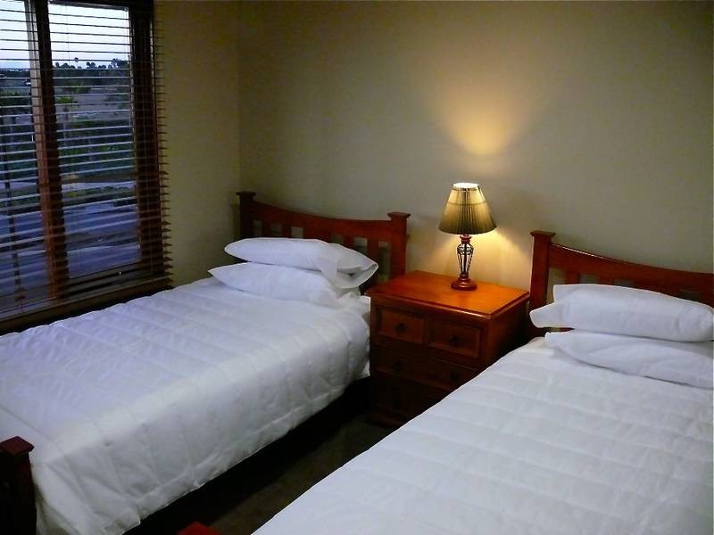 186 Marina Boulevarde, Bribie Island QLD 4507