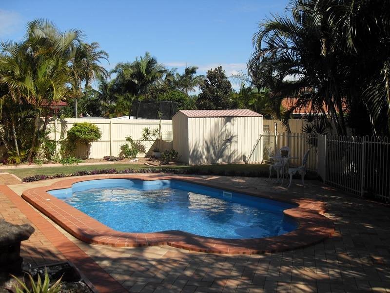 Sandstone Point QLD 4511