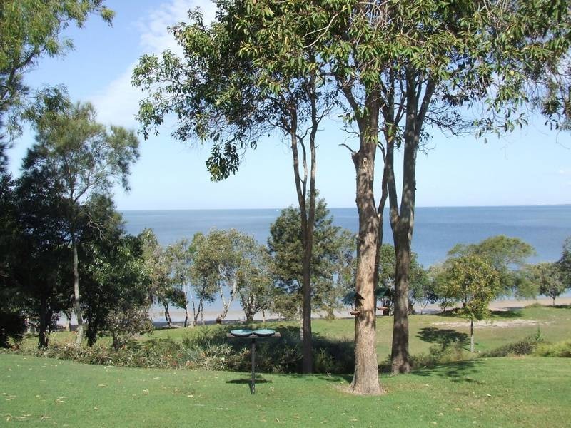 Sandstone Point QLD 4511
