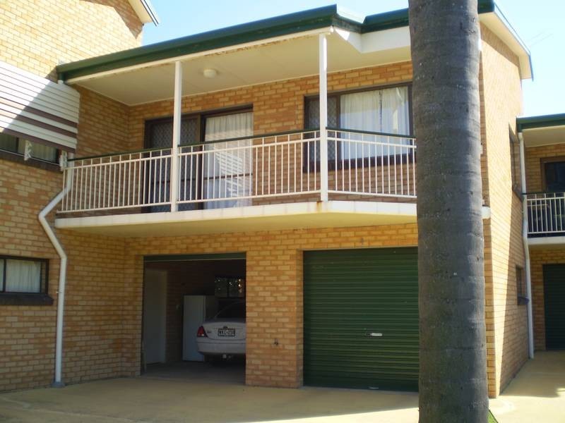 4/203 Welsby Parade, Bribie Island QLD 4507