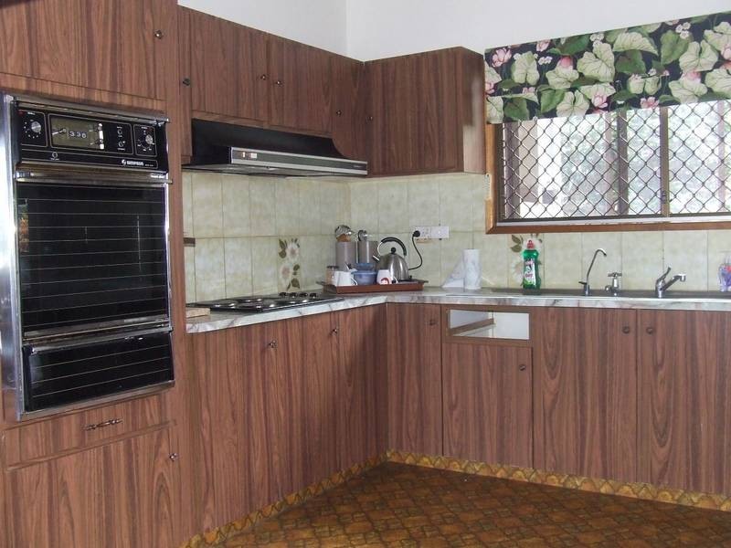 17 Hutchinson Street, Woorim QLD 4507