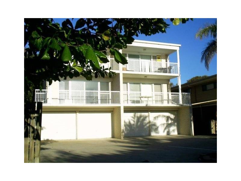 2/64 Rickman, Bribie Island QLD 4507