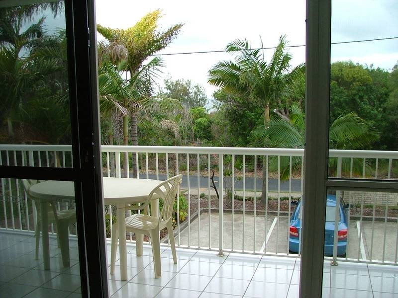 2/64 Rickman, Bribie Island QLD 4507