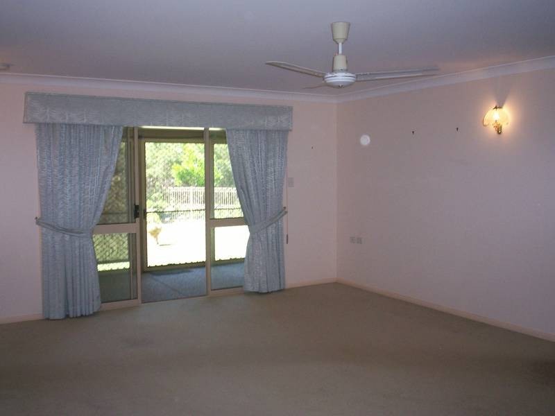 2 Castaway Court, Banksia Beach QLD 4507