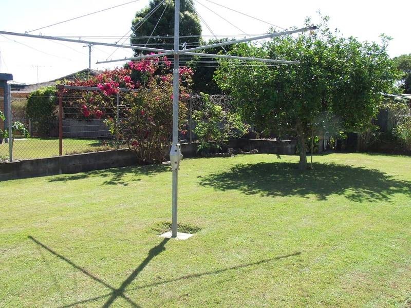 6 Penguin Street, Bongaree QLD 4507
