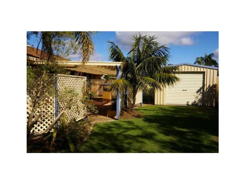 5 Marton Place, Banksia Beach QLD 4507