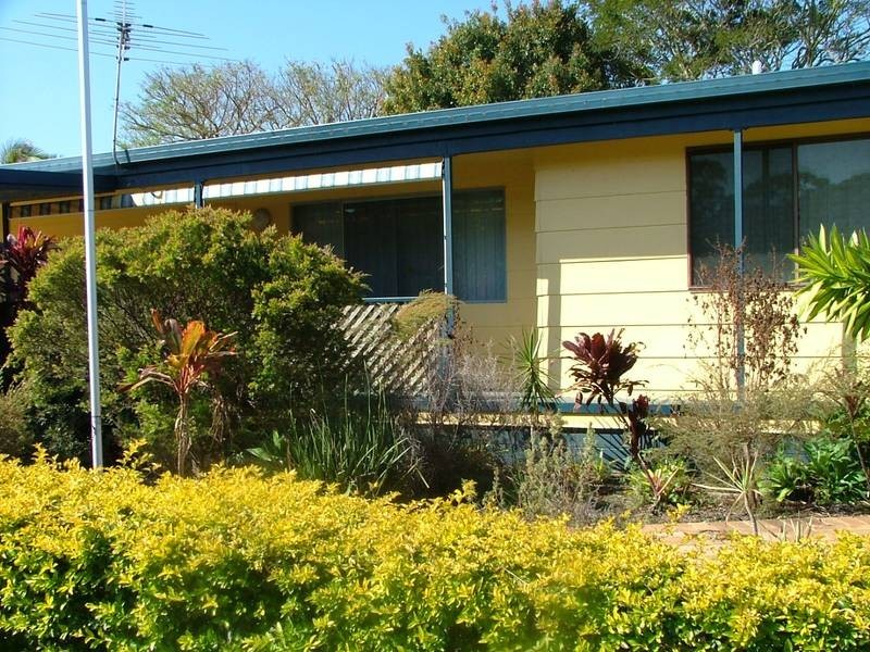 27 Wirraway Street, Bribie Island QLD 4507